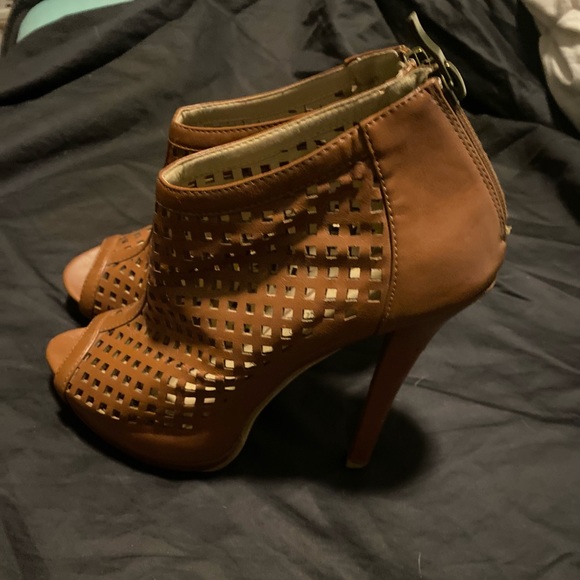 CHECK THESE OUT! 💙 Charming Charlie’s Perforated Peep Toe Booties💙 - Picture 5 of 7